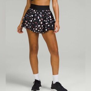 Lululemon Court Rival High-Rise Skirt
Haze Dot Inverse Orange Multi Size 8